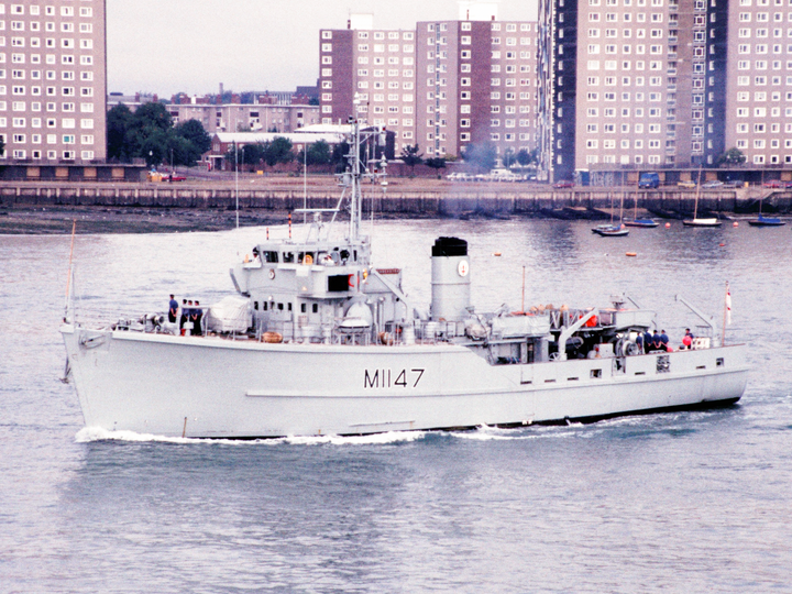 HMS Hubberston (M1147) Royal Navy Ton Class Minesweeper Leaving Portsmouth Photo Print Wall Art Decor - Posters, Prints, & Visual Artwork - by Hampshire Prints (image 1 of 9)