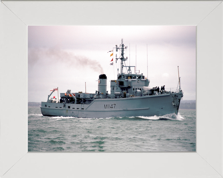 HMS Hubberston (M1147) Royal Navy Ton Class Minesweeper Underway Photo Print Wall Art Decor - Posters, Prints, & Visual Artwork - by Hampshire Prints (image 5 of 9)