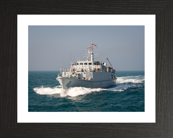 HMS Shoreham M112 Sandown Class Minehunter January 2021 Underway Photo Print - Posters, Prints, & Visual Artwork - by Hampshire Prints (image 2 of 9)