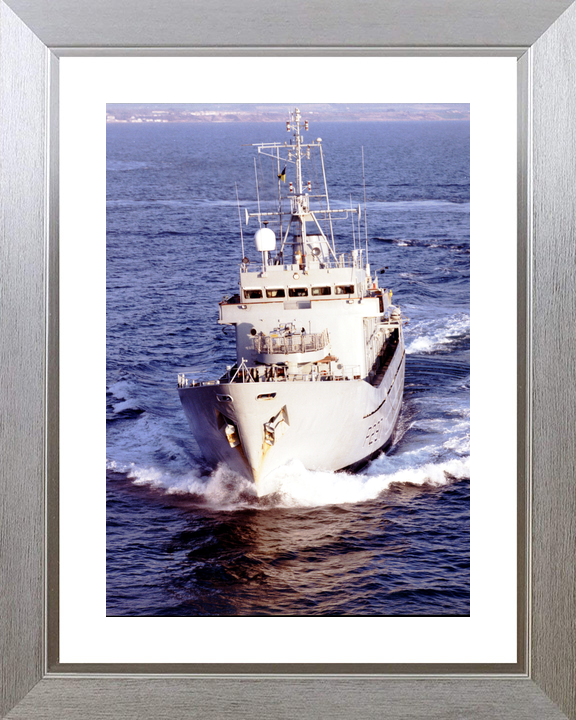 HMS Guernsey (P297) Royal Navy Island Class Patrol Vessel Bow View Photo Print Wall Art Decor - Posters, Prints, & Visual Artwork - by Hampshire Prints (image 6 of 9)