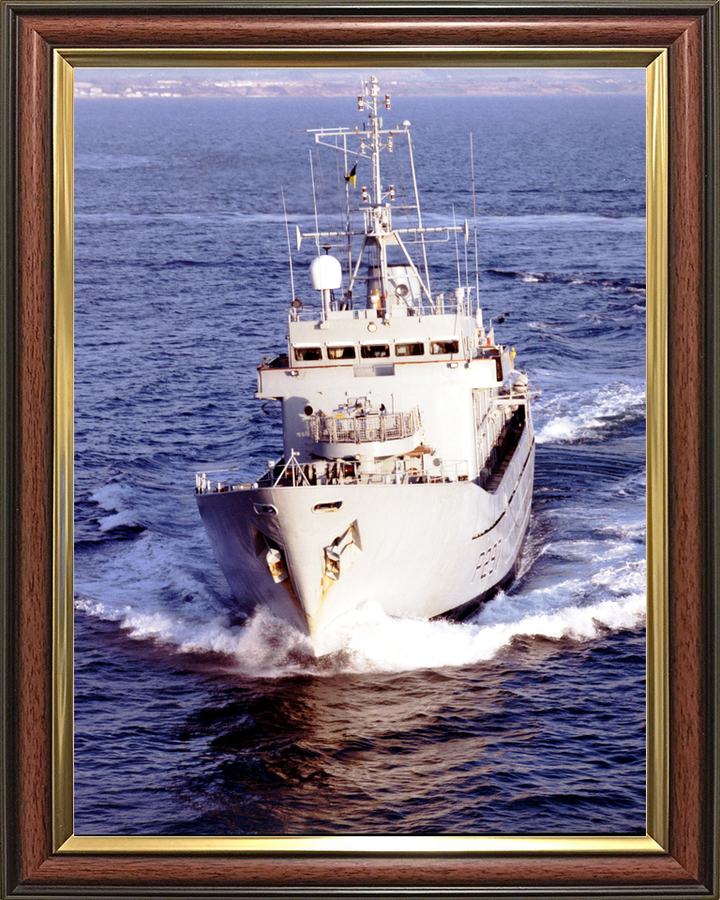 HMS Guernsey (P297) Royal Navy Island Class Patrol Vessel Bow View Photo Print Wall Art Decor - Posters, Prints, & Visual Artwork - by Hampshire Prints (image 9 of 9)