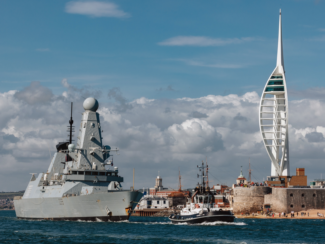HMS Dauntless (D33) Photo Print - Leaves Portsmouth 2025 - Royal Navy Type 45 Destroyer Hampshire Prints 6 x 4 No Frame No