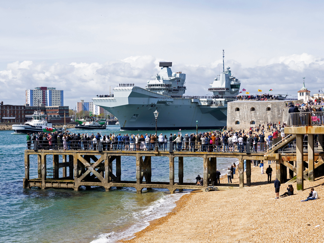 HMS Prince of Wales (R09) Photo Print - Round Tower 2025 - Royal Navy Queen Elizabeth Class Aircraft Carrier Hampshire Prints 6 x 4 No Frame No