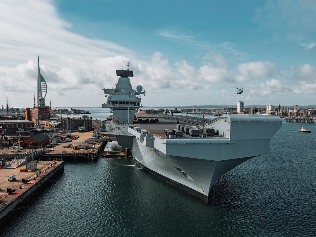 HMS Prince of Wales (R09) Photo Print - HMNB Portsmouth - Royal Navy Queen Elizabeth Class Aircraft Carrier Hampshire Prints 6 x 4 No Frame No