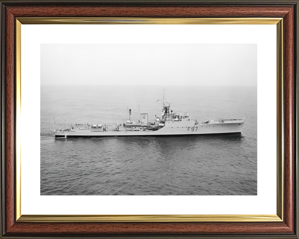 HMS Russell F97 Blackwood Class Frigate June 1972 Photo Print - Posters, Prints, & Visual Artwork - by Hampshire Prints (image 8 of 9)