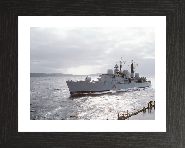 HMS Liverpool D92 Type 42 Destroyer 1986 Photo Print - Posters, Prints, & Visual Artwork - by Hampshire Prints (image 2 of 9)