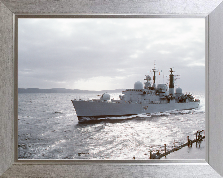 HMS Liverpool D92 Type 42 Destroyer 1986 Photo Print - Posters, Prints, & Visual Artwork - by Hampshire Prints (image 7 of 9)