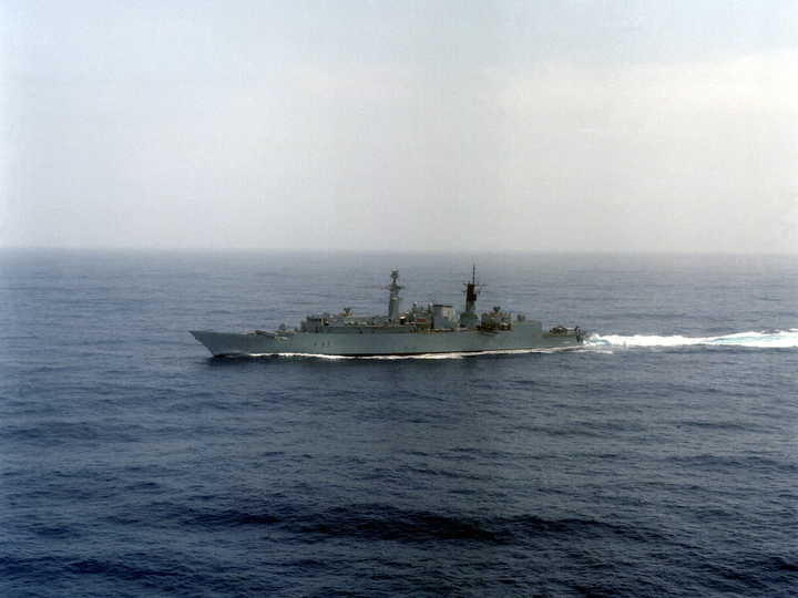 HMS Beaver (F93) Photo Print - At Sea 1988 - Royal Navy Type 22 Frigate Hampshire Prints 6 x 4 No Frame No