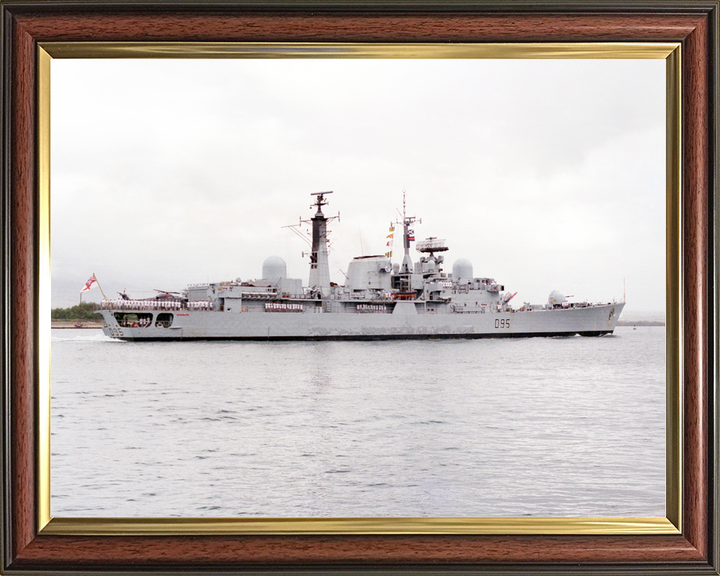 HMS Manchester D95 Type 42 Destroyer June 1986 Photo Print - Posters, Prints, & Visual Artwork - by Hampshire Prints (image 9 of 9)