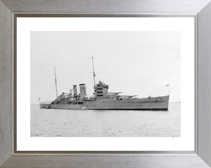 HMS York 90 York Class Heavy Cruiser Warship January 1931 Photo Print - Posters, Prints, & Visual Artwork - by Hampshire Prints (image 6 of 9)