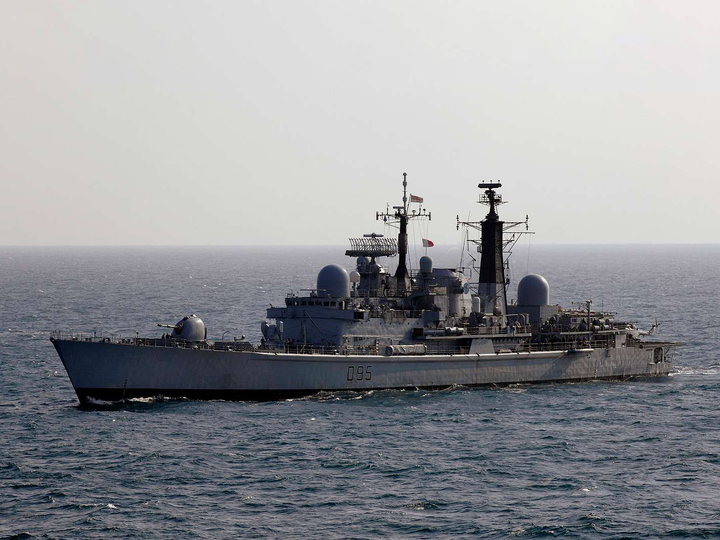 HMS Manchester (D95) Photo Print - Persian Gulf 2008 - Royal Navy Type 42 Destroyer Hampshire Prints 6 x 4 No Frame No