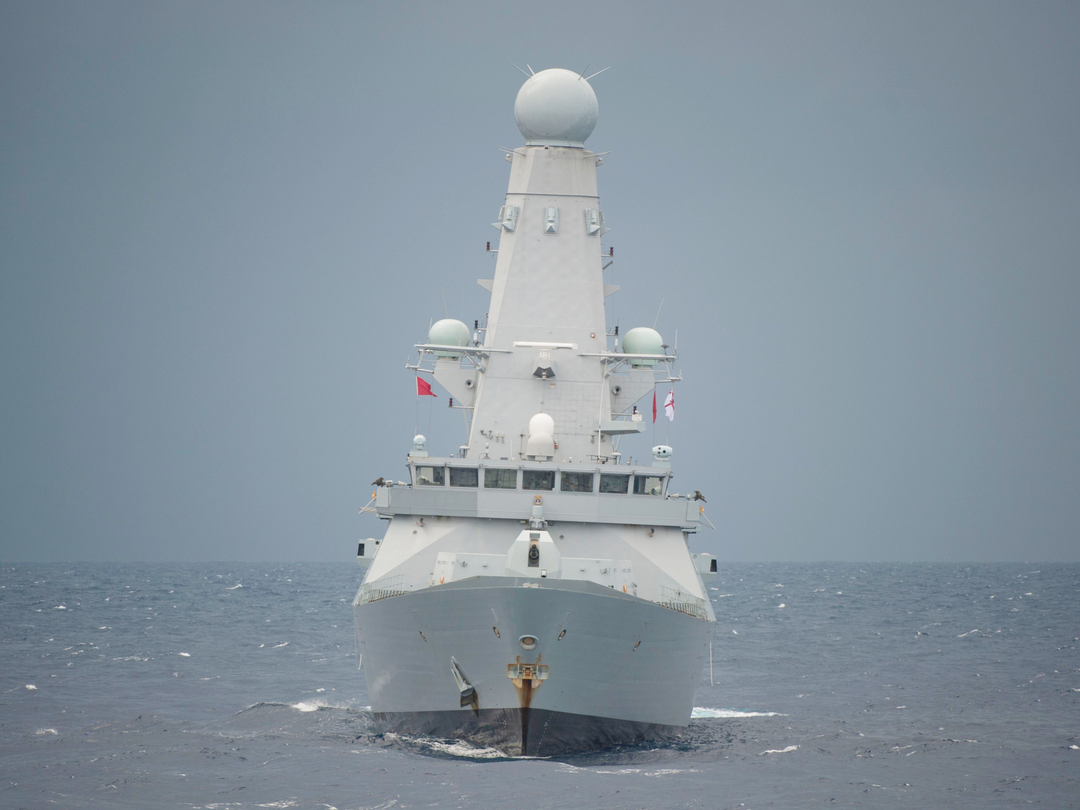 HMS Dauntless (D33) Royal Navy Type 45 Destroyer Bow View 2012 Photo Print Wall Art Decor Posters, Prints, & Visual Artwork Hampshire Prints 6 x 4 No Frame No