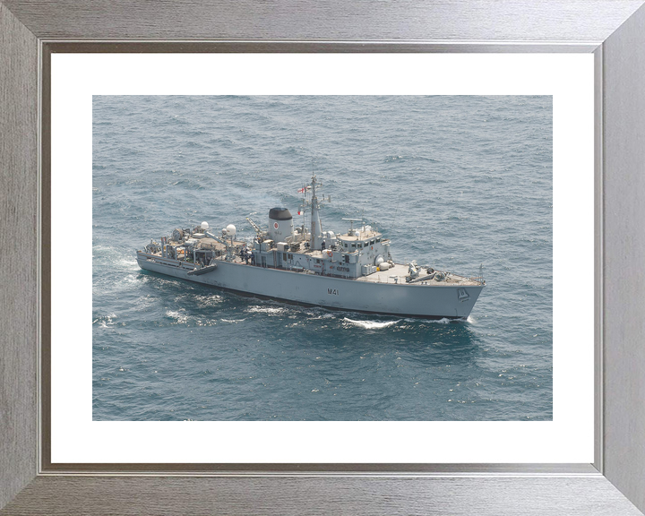 HMS Quorn M41 Hunt Class Minehunter May 2013 Persian Gulf Photo Print - Posters, Prints, & Visual Artwork - by Hampshire Prints (image 6 of 9)