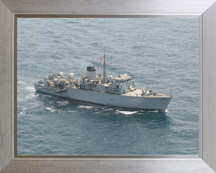 HMS Quorn M41 Hunt Class Minehunter May 2013 Persian Gulf Photo Print - Posters, Prints, & Visual Artwork - by Hampshire Prints (image 7 of 9)