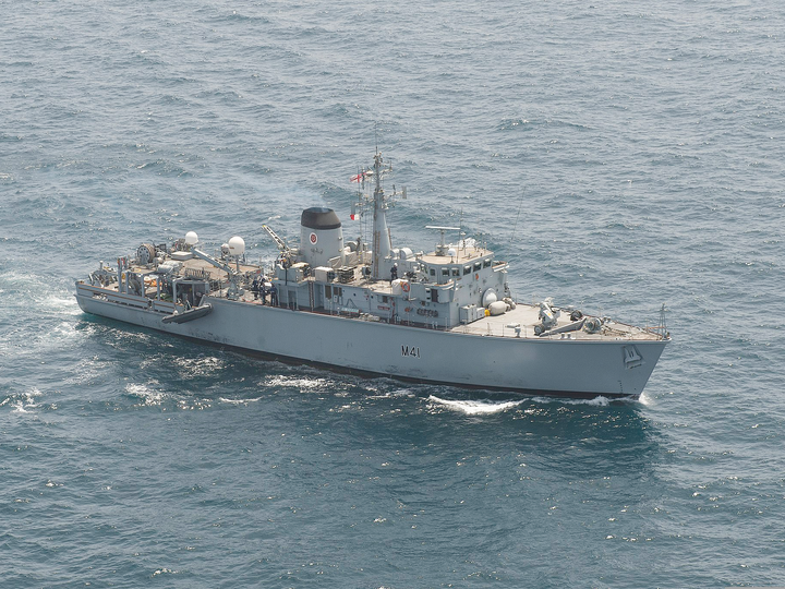 HMS Quorn M41 Hunt Class Minehunter May 2013 Persian Gulf Photo Print - Posters, Prints, & Visual Artwork - by Hampshire Prints (image 1 of 9)