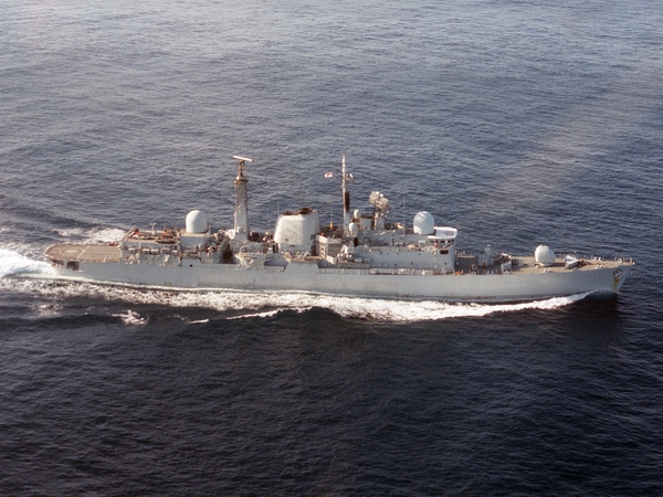 HMS Exeter D89 Type 42 Destroyer 26 September 1986