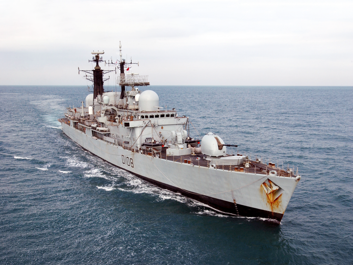 HMS Cardiff (D108) Royal Navy Type 42 Destroyer At Sea 2002 Photo Print Wall Art Decor Posters, Prints, & Visual Artwork Hampshire Prints 6 x 4 No Frame No