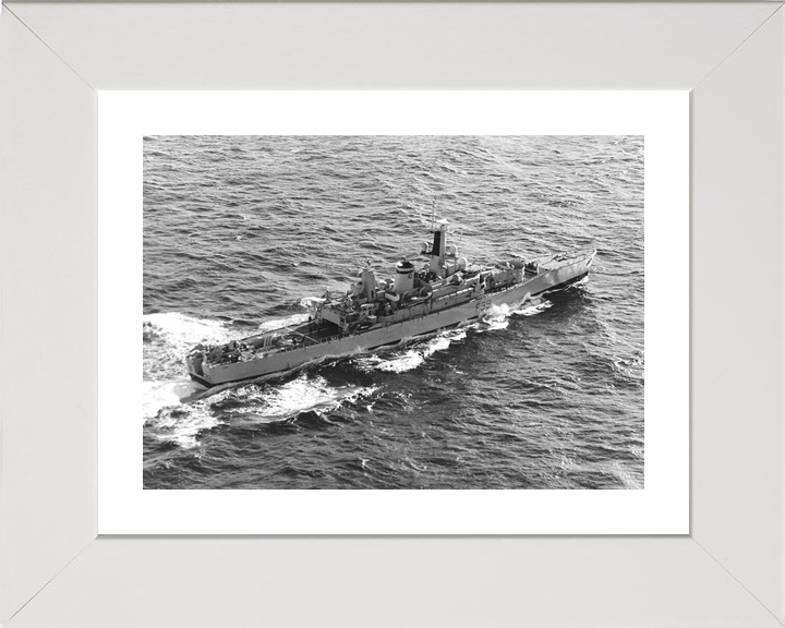 HMS Naiad F39 Leander Class Frigate February 1978 Photo Print - Posters, Prints, & Visual Artwork - by Hampshire Prints (image 4 of 9)
