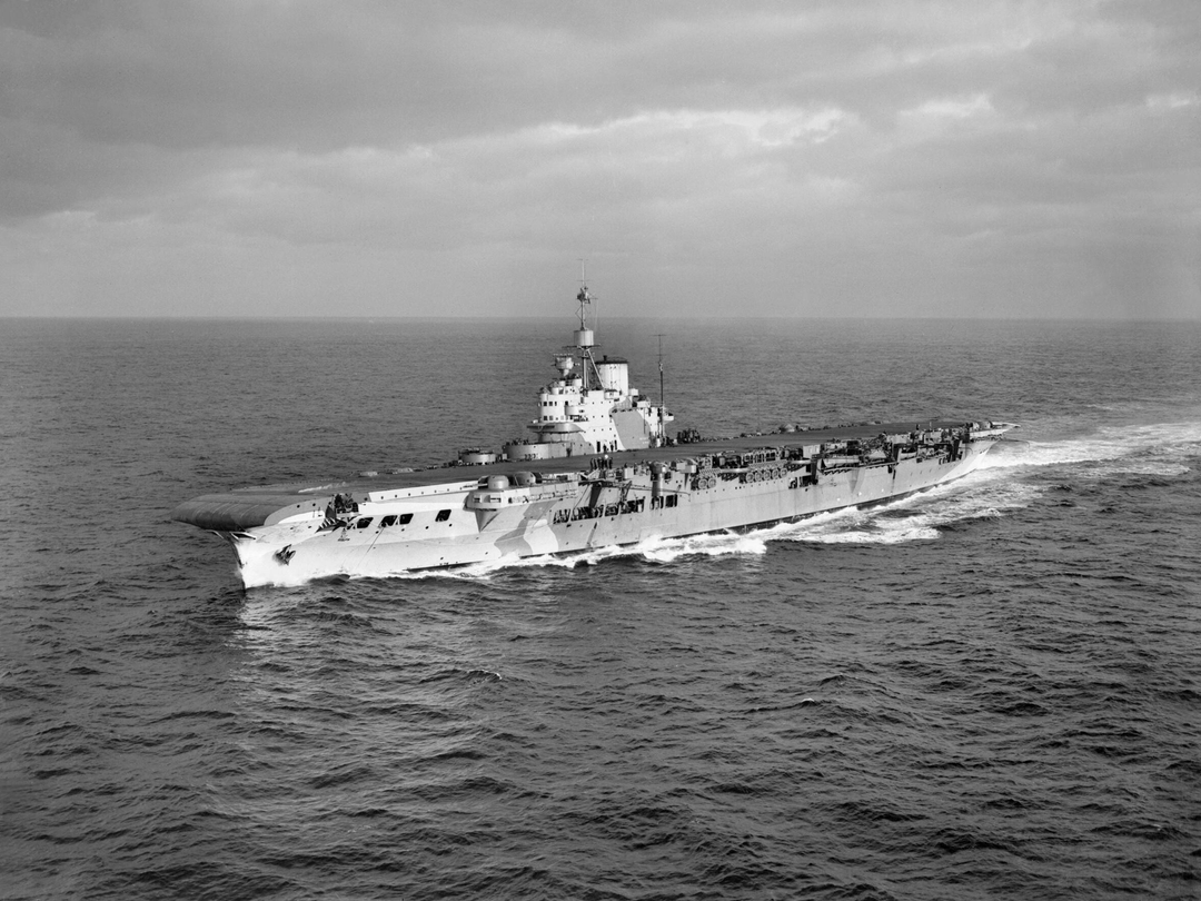 HMS Victorious (R38) Photo Print - At Sea 1941 - Royal Navy Illustrious Class Aircraft Carrier Hampshire Prints 6 x 4 No Frame No