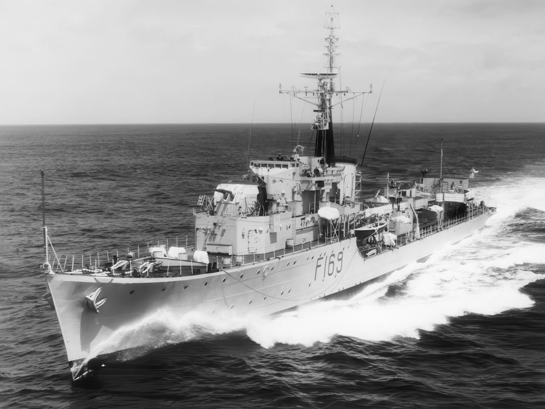 HMS Paladin F169 Type 16 Frigate July 1958 Photo Print - Posters, Prints, & Visual Artwork - by Hampshire Prints (image 1 of 9)