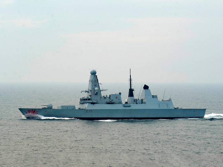 HMS Dragon (D35) Photo Print - At Sea 2018 - Royal Navy Type 45 Destroyer Hampshire Prints 6 x 4 No Frame No