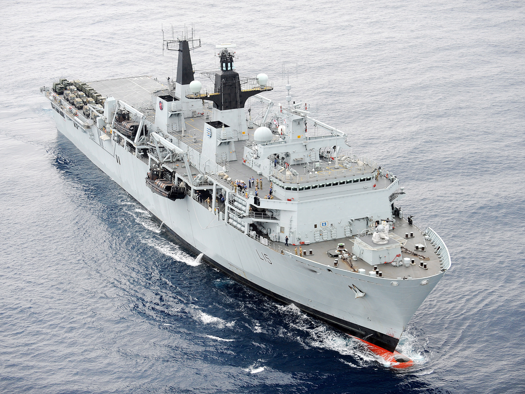 HMS Bulwark (L15) Photo Print - At Sea 2012 - Royal Navy Albion Class Amphibious Ship Hampshire Prints 6 x 4 No Frame No