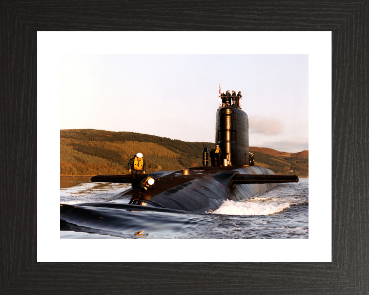 HMS Resolution S22 Resolution Class Submarine 1993 Photo Print - Posters, Prints, & Visual Artwork - by Hampshire Prints (image 2 of 9)