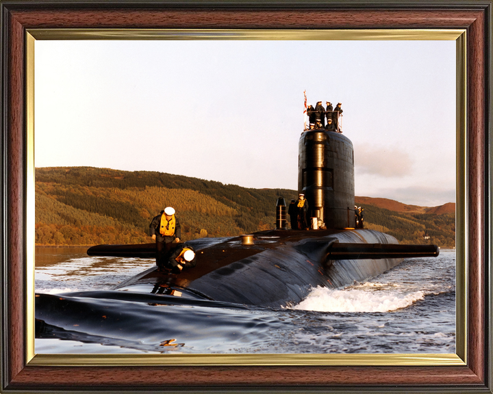 HMS Resolution S22 Resolution Class Submarine 1993 Photo Print - Posters, Prints, & Visual Artwork - by Hampshire Prints (image 9 of 9)