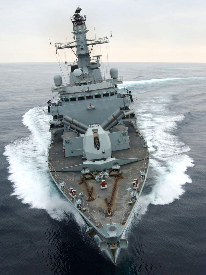 HMS Montrose (F236) Photo Print - Bow View 2005 - Royal Navy Type 23 Frigate Hampshire Prints 6 x 4 No Frame No