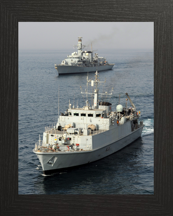 HMS Grimsby (M108) Royal Navy Sandown Class Minehunter With HMS Montrose Photo Print Wall Art Decor - Posters, Prints, & Visual Artwork - by Hampshire Prints (image 3 of 9)