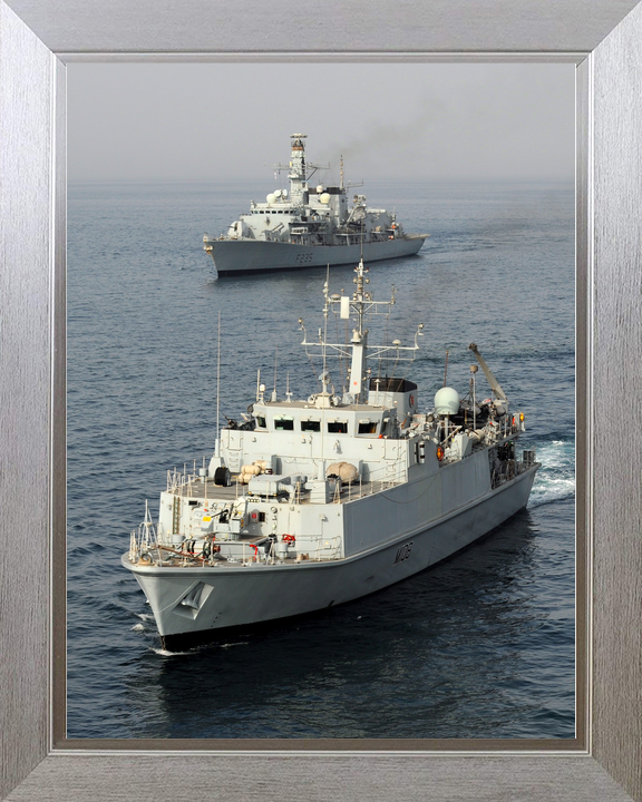 HMS Grimsby (M108) Royal Navy Sandown Class Minehunter With HMS Montrose Photo Print Wall Art Decor - Posters, Prints, & Visual Artwork - by Hampshire Prints (image 7 of 9)