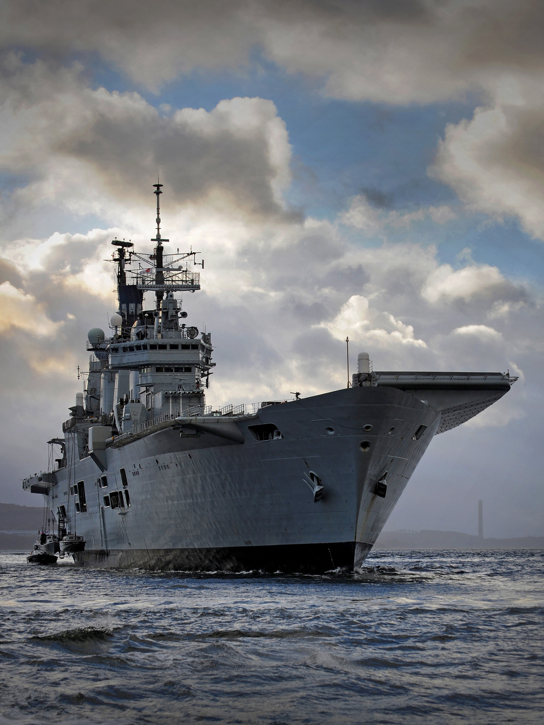 HMS Ark Royal (R07) Photo Print - On the Clyde - Royal Navy Invincible Class Aircraft Carrier Hampshire Prints 6 x 4 No Frame No