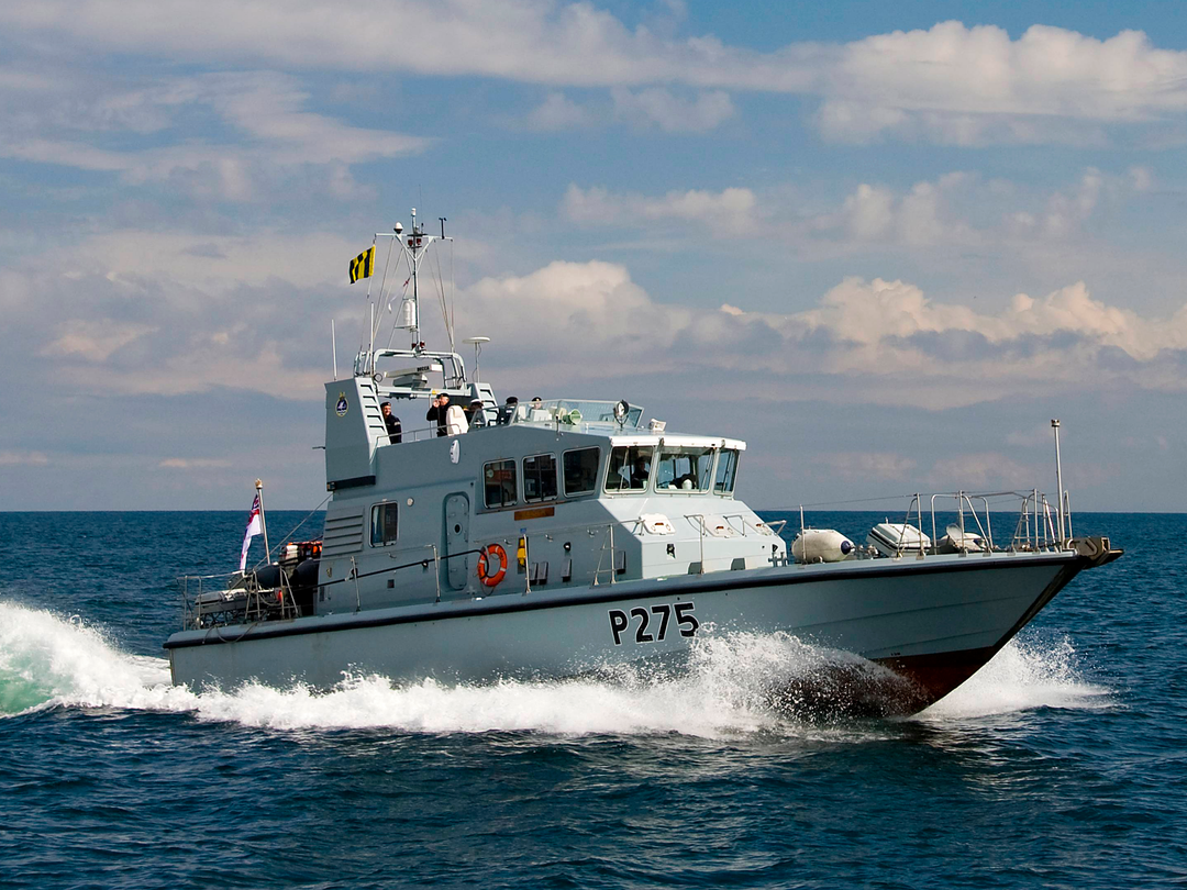 HMS Raider (P275) Photo Print - At Sea 2009 - Royal Navy Archer Class P2000 Patrol Vessel Hampshire Prints 6 x 4 No Frame No