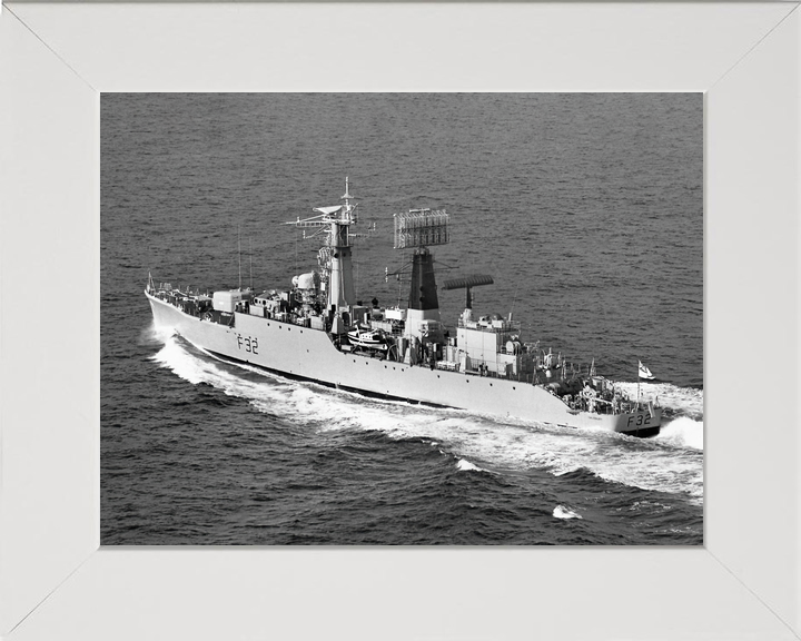HMS Salisbury F32 Salisbury Class Frigate 1970 Port Side View Photo Print - Posters, Prints, & Visual Artwork - by Hampshire Prints (image 5 of 9)