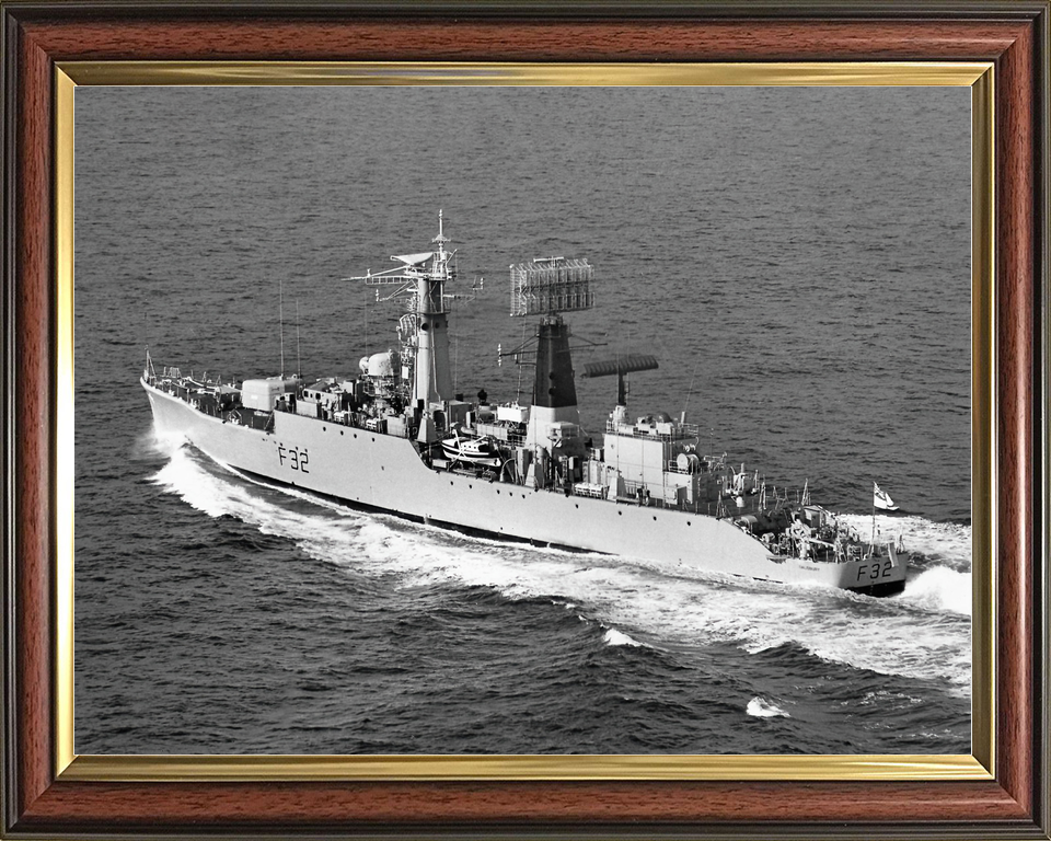 HMS Salisbury F32 Salisbury Class Frigate 1970 Port Side View Photo Print - Posters, Prints, & Visual Artwork - by Hampshire Prints (image 9 of 9)