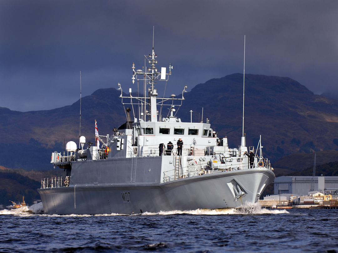 HMS Pembroke (M107) Photo Print - Scotland 2008 - Royal Navy Sandown Class Minehunter Hampshire Prints 6 x 4 No Frame No