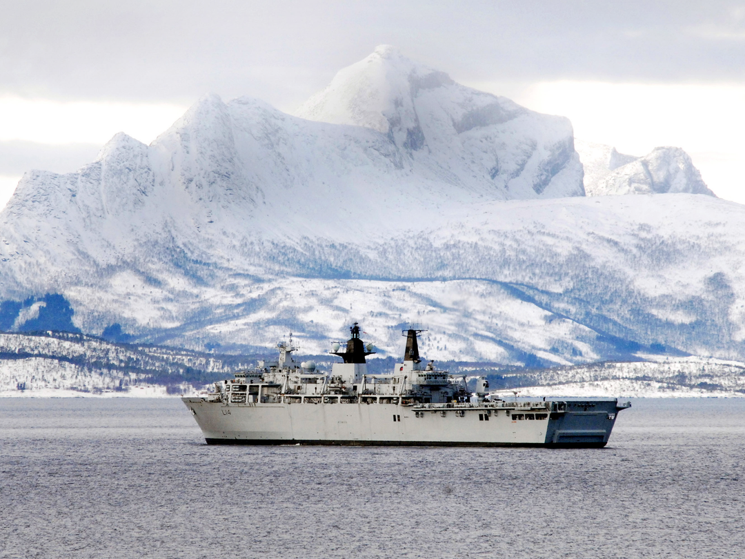 HMS Albion (L14) Royal Navy Albion Class Amphibious Ship Norway 2008 Photo Print Wall Art Naval Decor Posters, Prints, & Visual Artwork Hampshire Prints 6 x 4 No Frame No