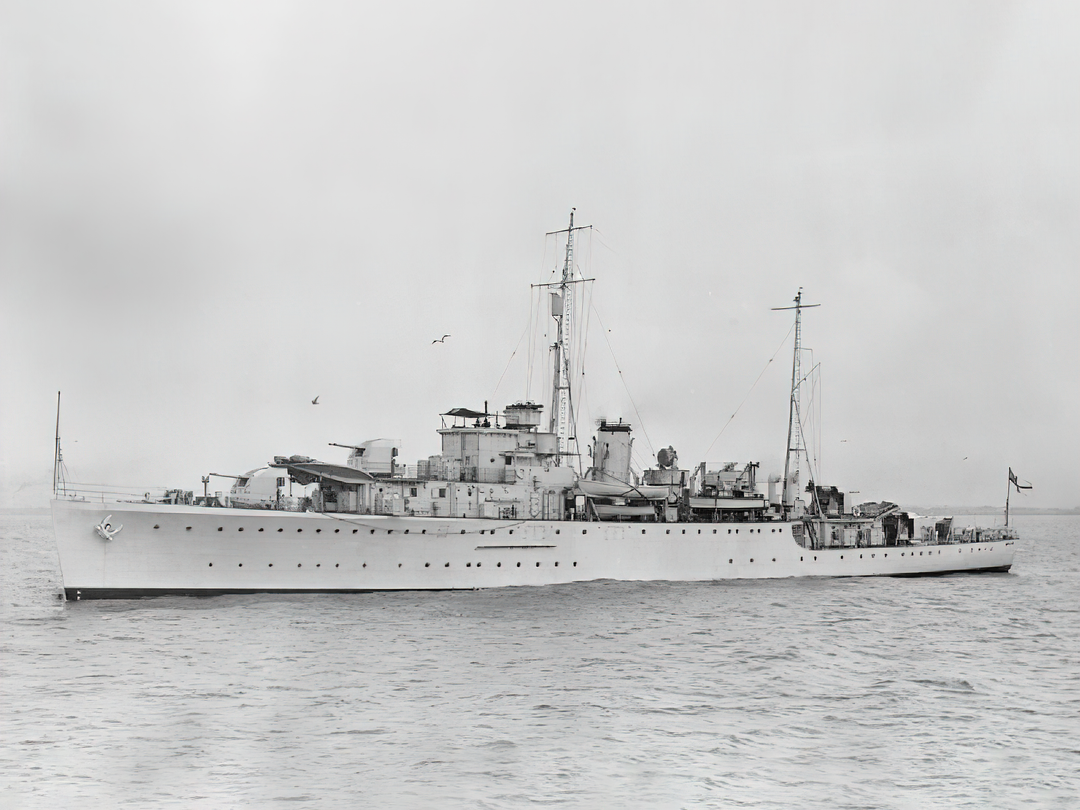 HMS Auckland (L61) Royal Navy Egret Class Sloop Port Side View Photo Print Wall Art Decor Posters, Prints, & Visual Artwork Hampshire Prints 6 x 4 No Frame No