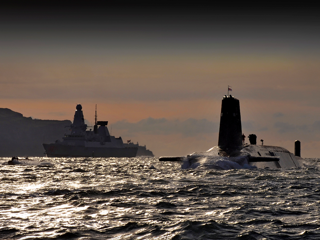 HMS Vanguard (S28) Photo Print - With HMS Dragon - Royal Navy Vanguard Class Submarine Hampshire Prints 6 x 4 No Frame No
