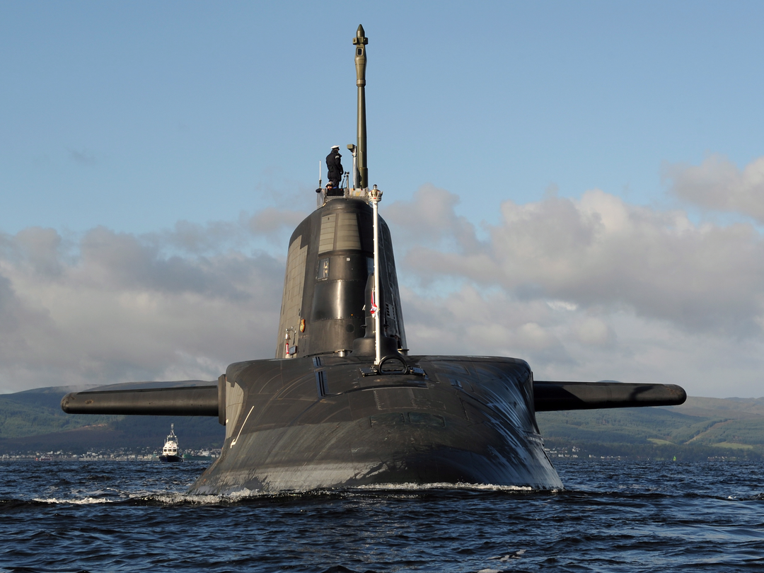 HMS Ambush (S120) Photo Print - Bow View 2012 - Royal Navy Astute Class Submarine Hampshire Prints 6 x 4 No Frame No