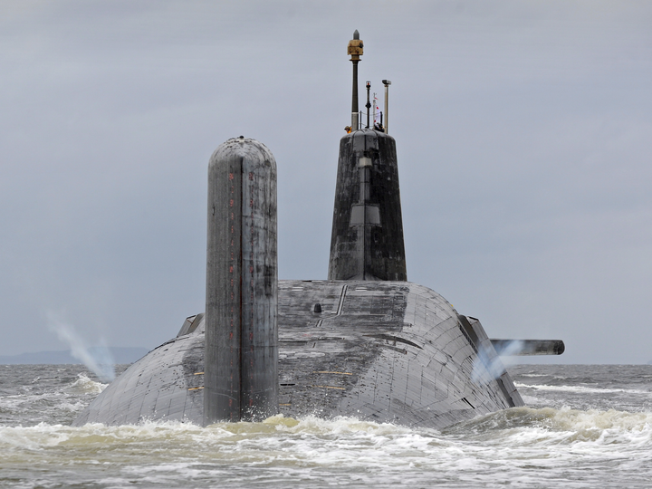 HMS Vanguard (S28) Photo Print - Vents off 2012 - Royal Navy Vanguard Class Submarine Hampshire Prints 6 x 4 No Frame No
