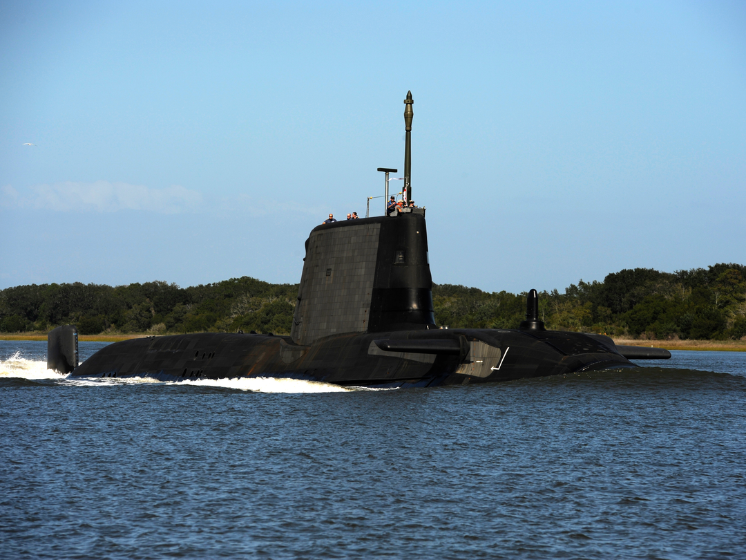 HMS Astute (S119) Photo Print - Kings Bay 2011 - Royal Navy Astute Class Submarine Hampshire Prints 6 x 4 No Frame No
