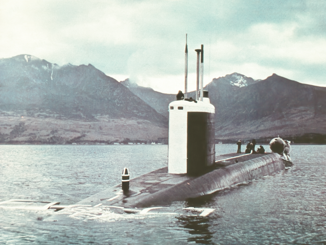 HMS Repulse S23 Resolution Class Submarine 1979 Photo Print - Posters, Prints, & Visual Artwork - by Hampshire Prints (image 1 of 9)