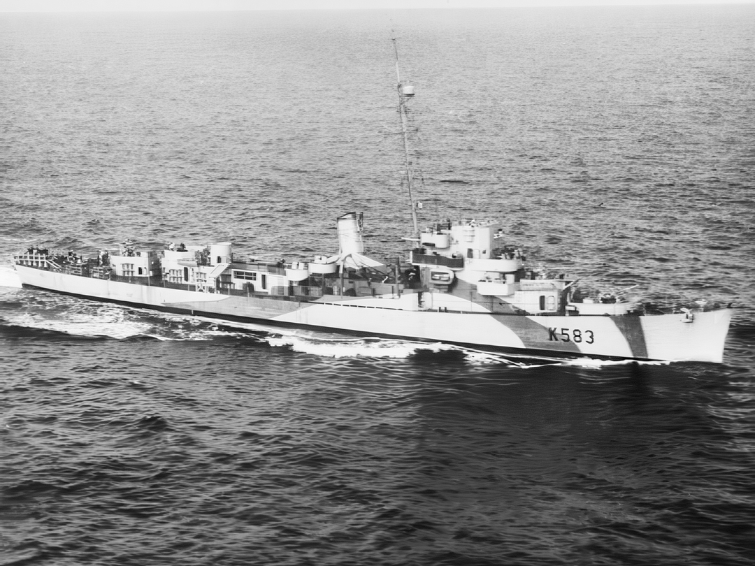 HMS Hotham (K583) Royal Navy Captain Class Frigate At Sea 1944 Photo Print Wall Art Decor - Posters, Prints, & Visual Artwork - by Hampshire Prints (image 1 of 9)