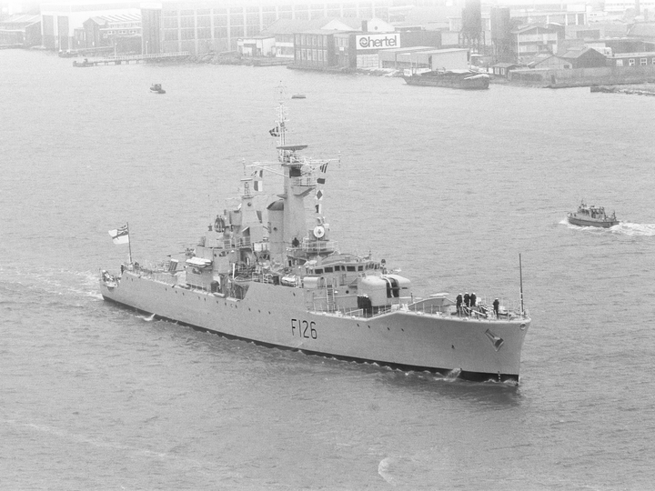 HMS Plymouth F126 Rothesay Class Frigate 1974 Photo Print - Posters, Prints, & Visual Artwork - by Hampshire Prints (image 1 of 9)