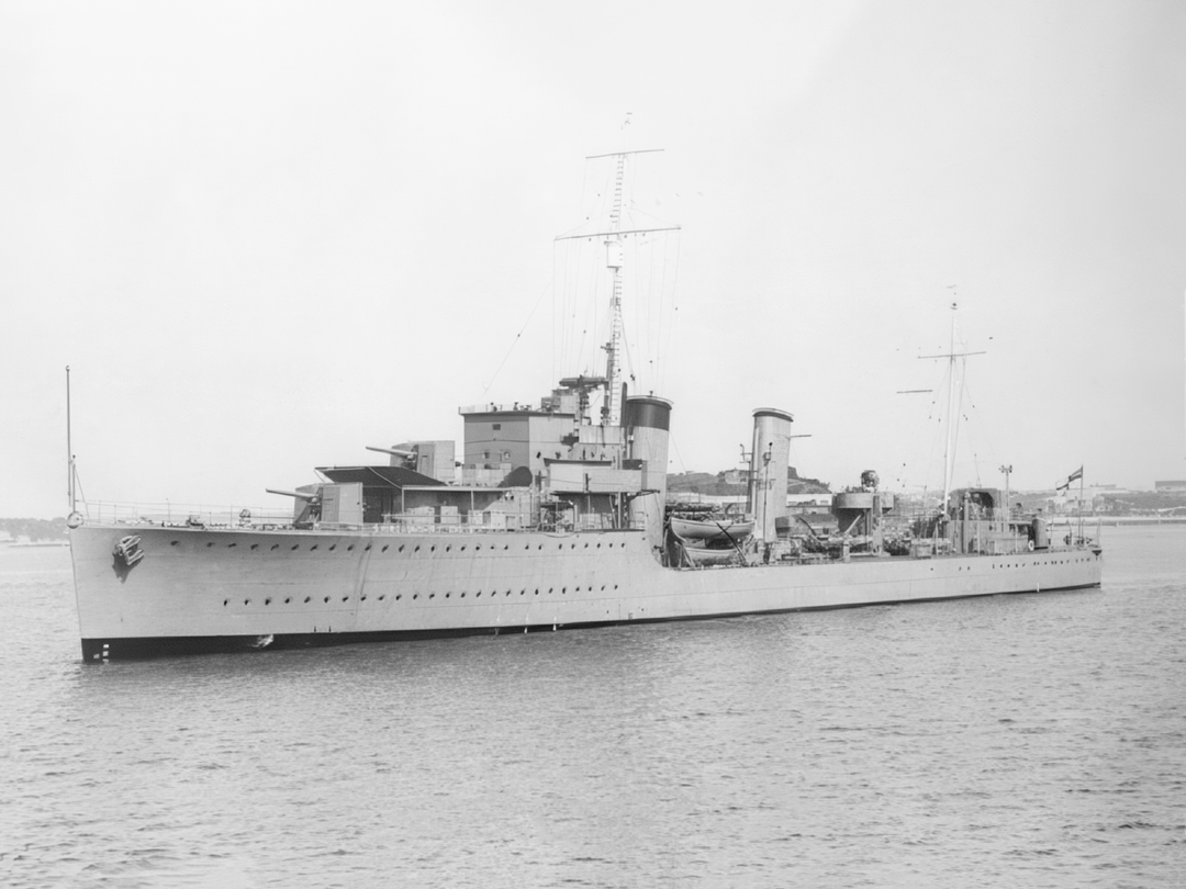 HMS Kempenfelt R03 W Class Destroyer 1943 Photo Print - Posters, Prints, & Visual Artwork - by Hampshire Prints (image 1 of 9)