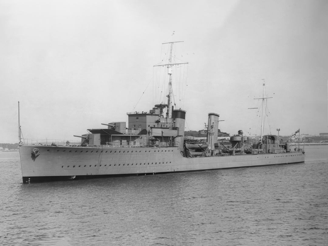 HMS Kempenfelt (R03) Photo Print - At Sea 1943 - Royal Navy W Class Destroyer Hampshire Prints 6 x 4 No Frame No