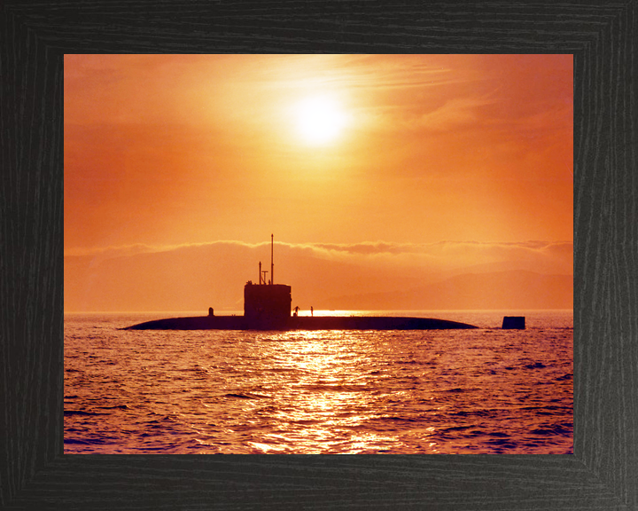 HMS Splendid S106 Swiftsure Class Submarine 1995