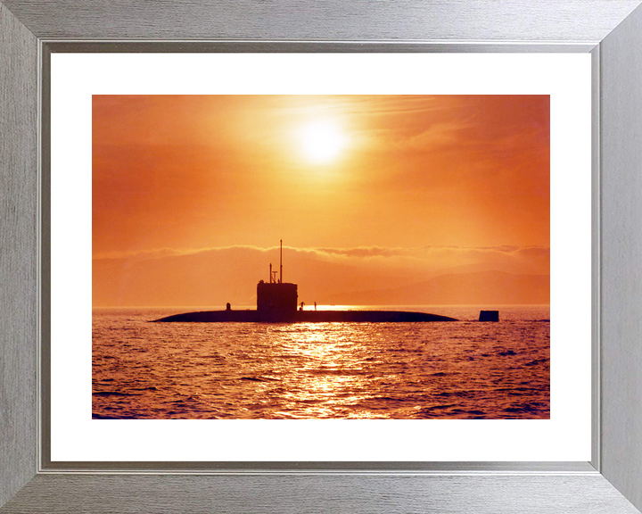 HMS Splendid S106 Swiftsure Class Submarine 1995
