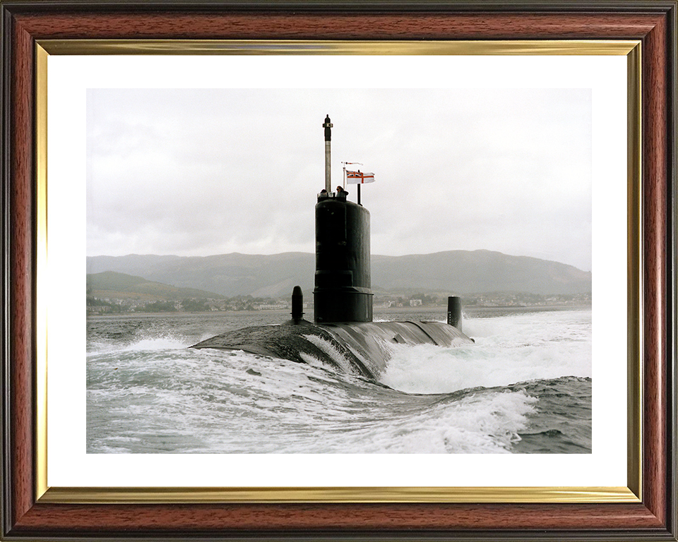 HMS Tireless (S88) Trafalgar Class Submarine Photo Print Clyde 1994 Royal Navy Wall Art Naval Decor Posters, Prints, & Visual Artwork Hampshire Prints 10 x 8 Classic Frame Yes